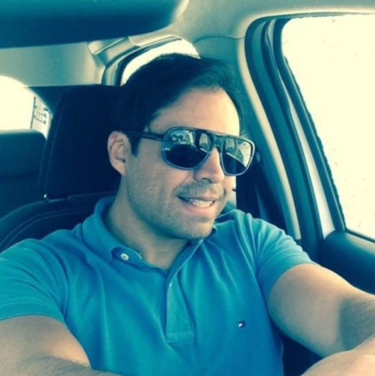 Dr. Gustavo Ruben Munoz Escobar