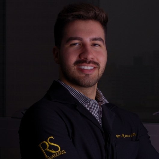 Dr. Renan Souza
