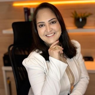 Dra. Josianne Martins de Oliveira