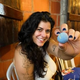 Ana Laura Faleiros de Souza