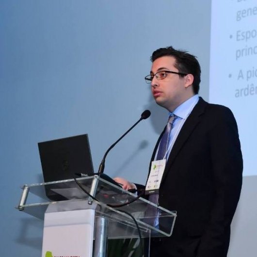 Dr. Victor Pundek Garcia