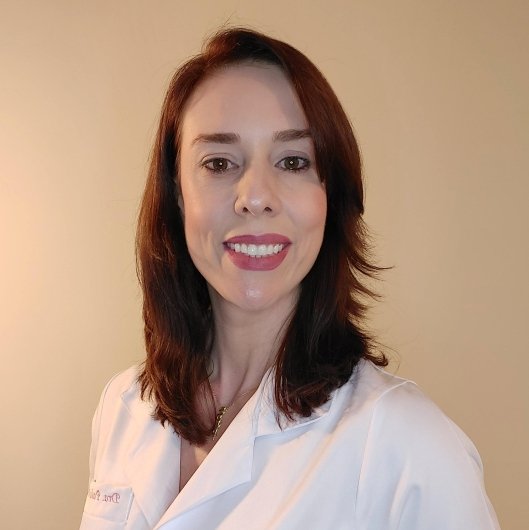 Dra. Paola Beck Pereira