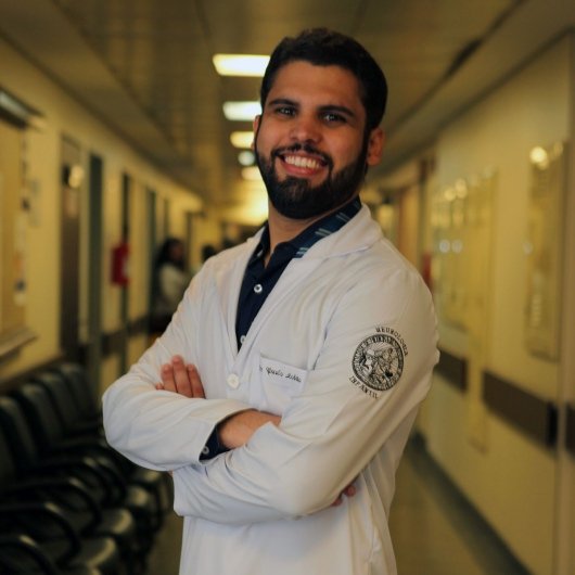 Dr. Paulo Lobão