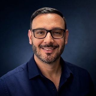 Dr. Sergio Delvizio Freire Junior