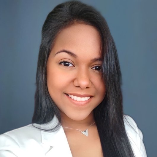 Dra. Michelle Domingos