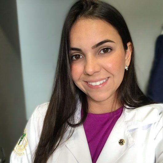 Dra. Rafaela Soares