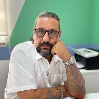 Dr. Andre De Freitas