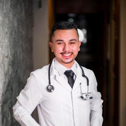 Dr. Gabriel Aliendres