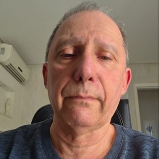 Dr. Mauro Sizer