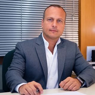 Dr. Bruno Fabrizio Ferreira Da Silva