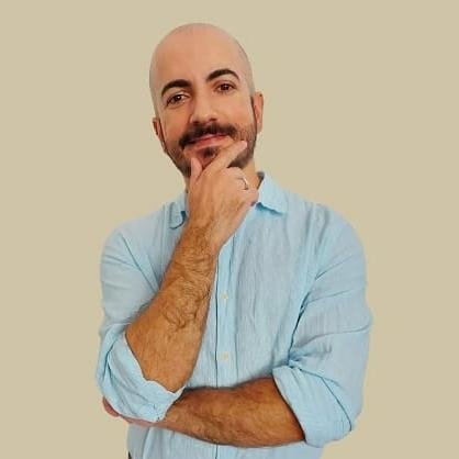 Dr. Chander Freitas
