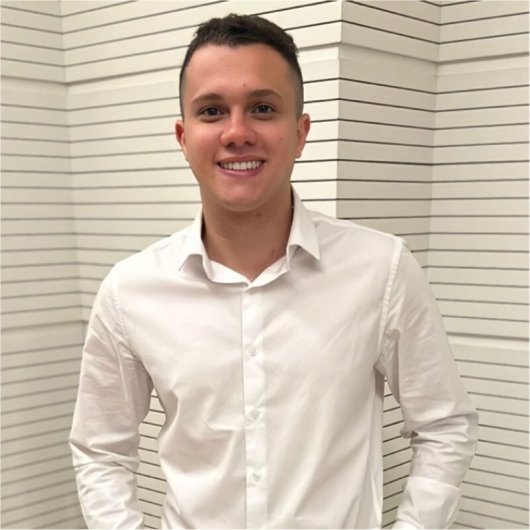 Dr. Carlos Lordeiro