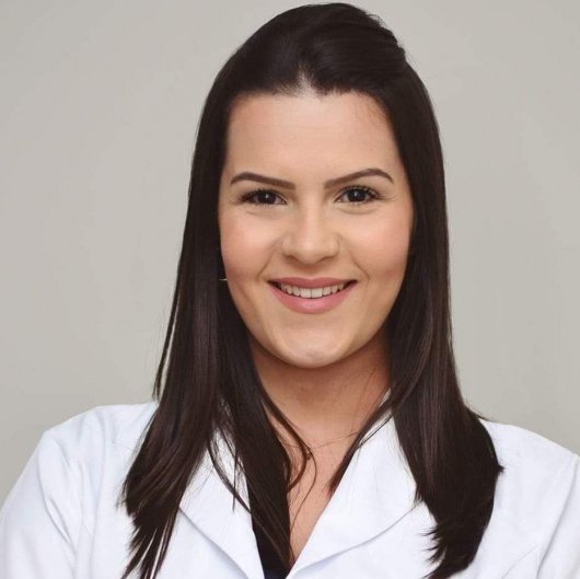 Dra. Talita Teixeira