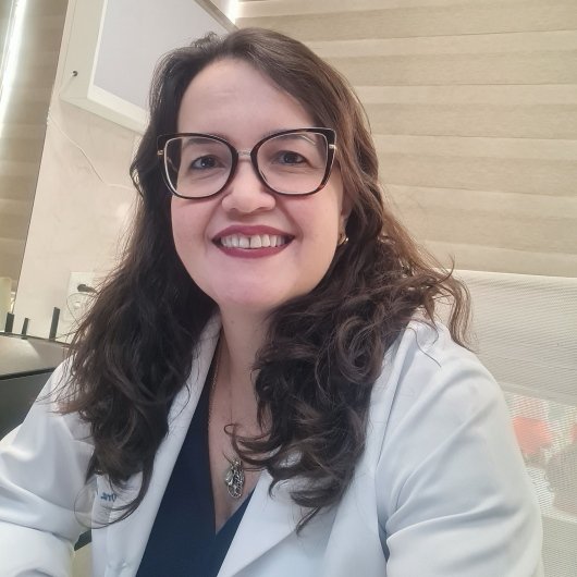 Dra. Izabel Ribeiro Da Cunha Lima