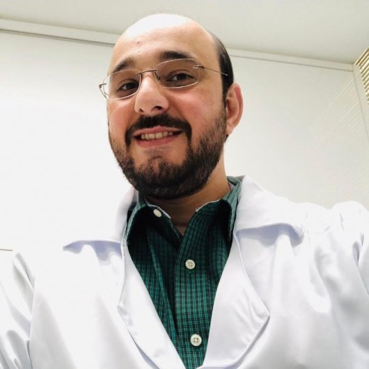 Dr. Gustavo Alves Oliveira