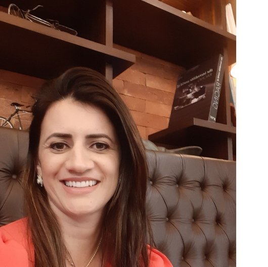 Dra. Ana Paula Pedroso Lopes