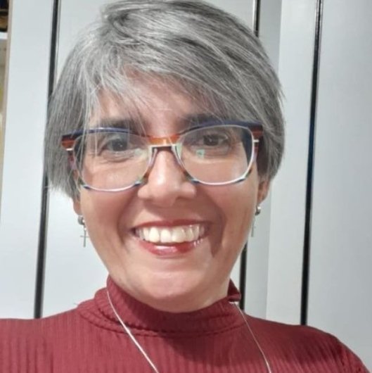 Dra. Adriana Paura Cardoso