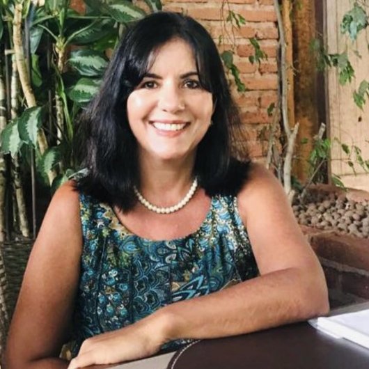 Dra. Luciana de Souza Xavier