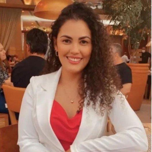 Dra. Samara Lins