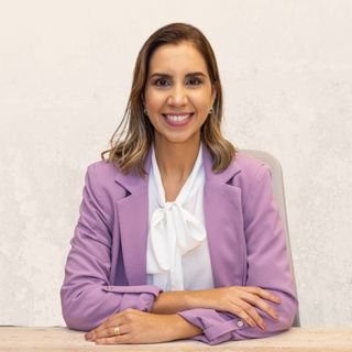 Dra. Glaucia Vanessa Novak