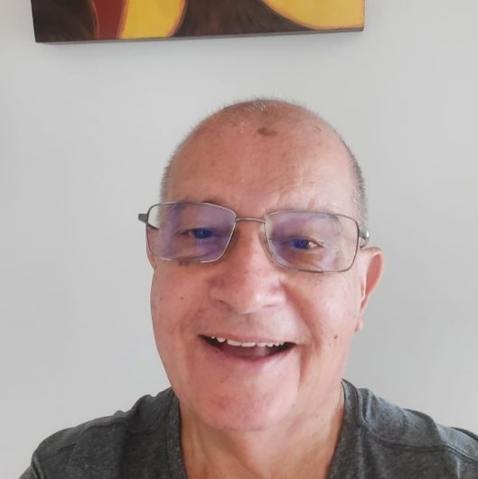 Dr. Leon Manoel Campos dos Santos