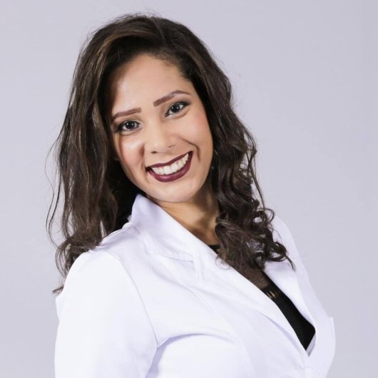 Dra. Adele Ramos