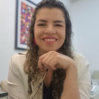 Prof. Joyce Moraes