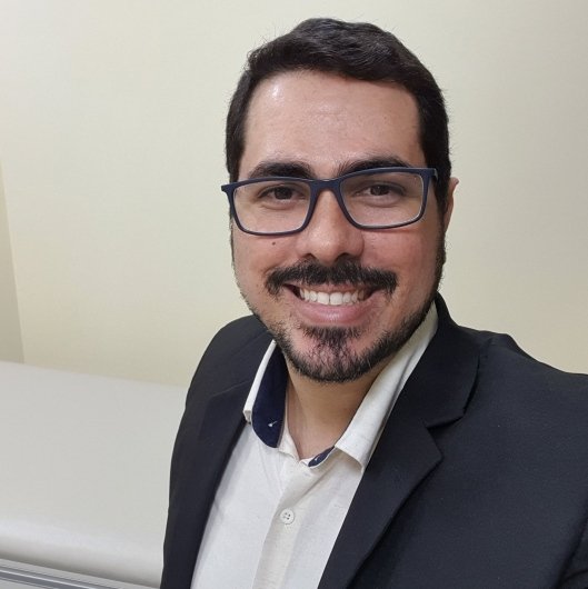 Dr. Matheus Lima Nunes Santos