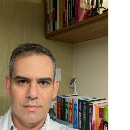 Dr. Carlos Augusto Santos
