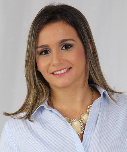 Karllene Vasconcelos Andrade de Farias
