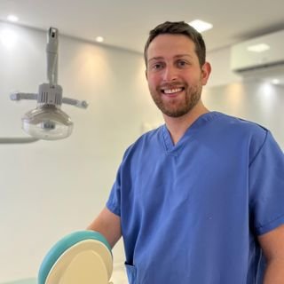 Dr. Bruno Rasador