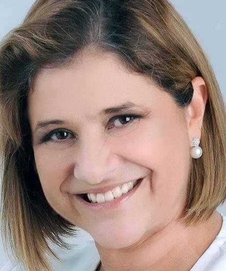 Dra. Mayane Pagel Brum Massa