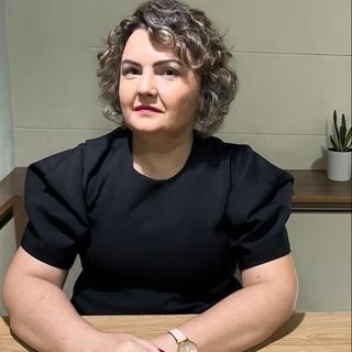 Dra. Trícia Feitosa Nogueira Silva