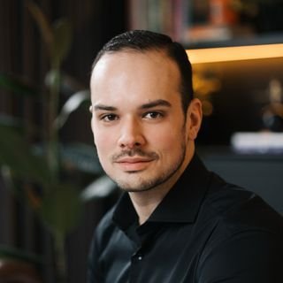 Dr. Tiago Dias Corrêa