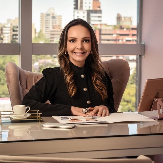 Dra. Rafaela Araujo