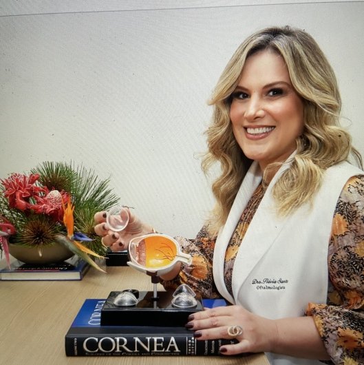 Dra. Flávia Santos