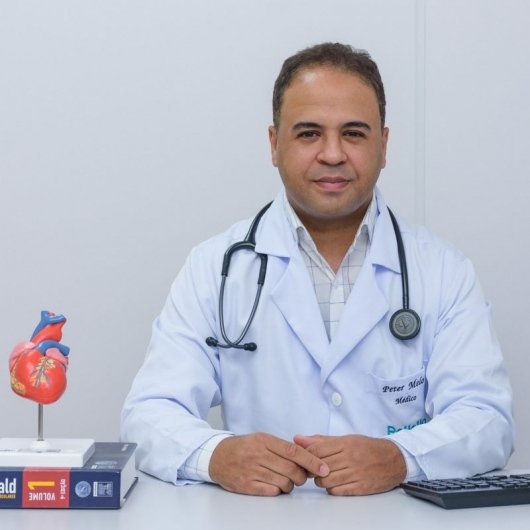 Dr. Peter Melo