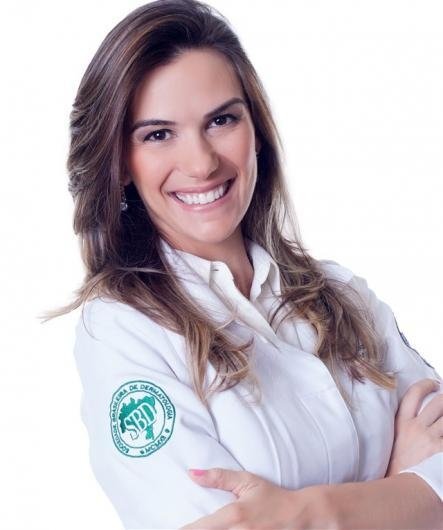 Dra. Mariana Scribel
