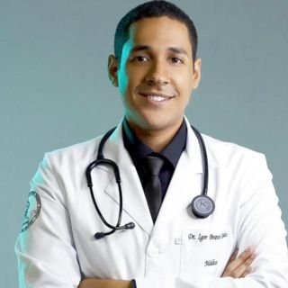 Dr. Igor Bravo Estácio