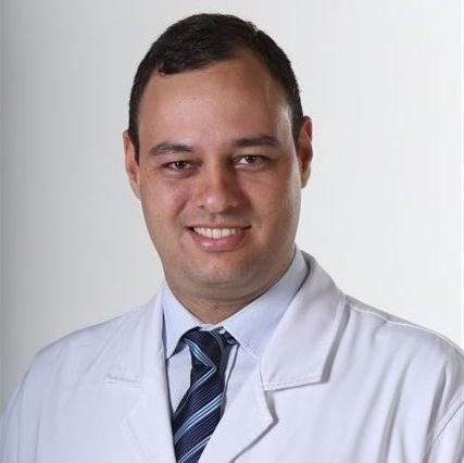 Dr. Gustavo Nader Guidoux