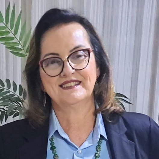 Prof. Lúcia Aparecida Bressan