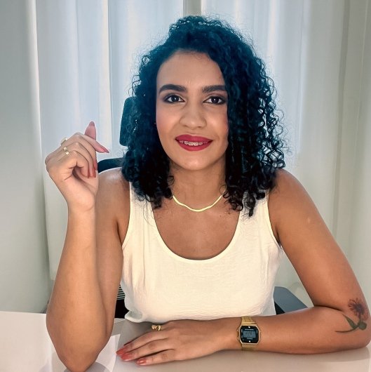 Dra. Ana Beatriz Ferreira