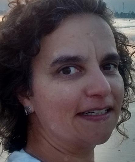 Carolina Ferreira Magalhães