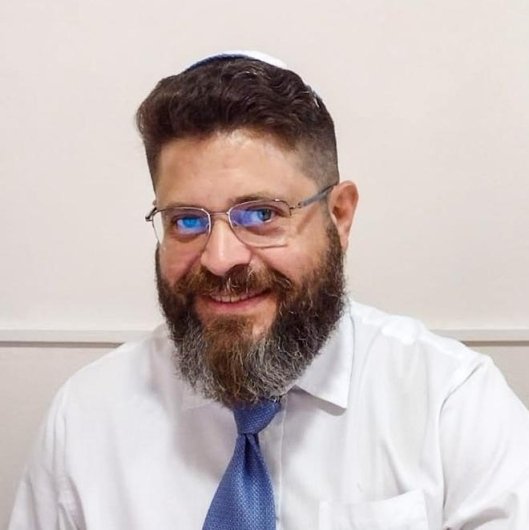 Dr. Claudio Marcio Pinto Da Costa