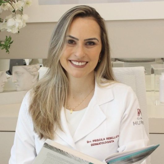 Dra. Priscila Rebellato Bravo