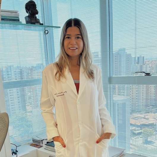 Dra. Mailze Campos Bezerra