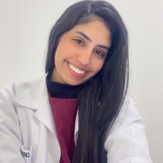Dra. Carolina Rodrigues