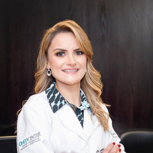Dra. Sabrina Araújo Gomes Cabral