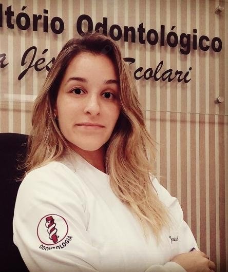 Dra. Jessica Scolari Miranda