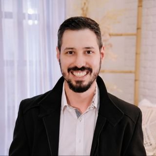 Dr. REINALDO AUGUSTO GOMES